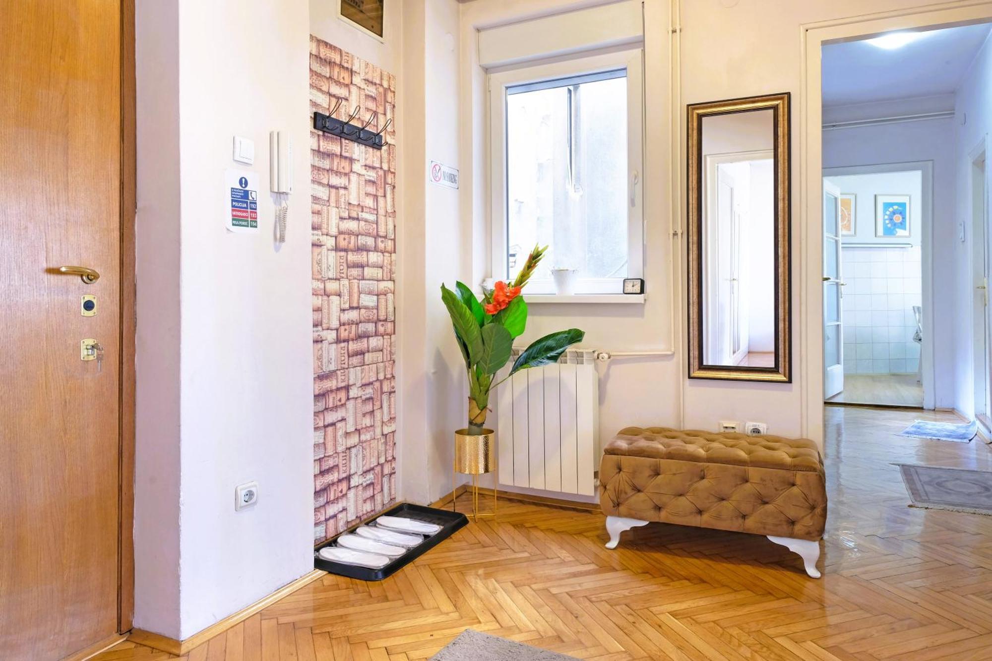 Windows City Apartment Belgrad Zewnętrze zdjęcie
